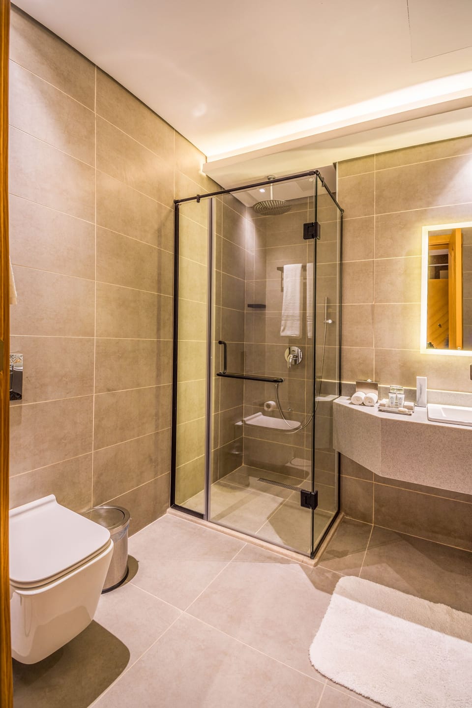Shower, bathrobes, slippers, bidet