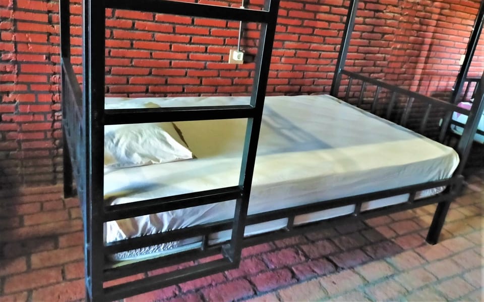 Male Dormitory | Bed sheets