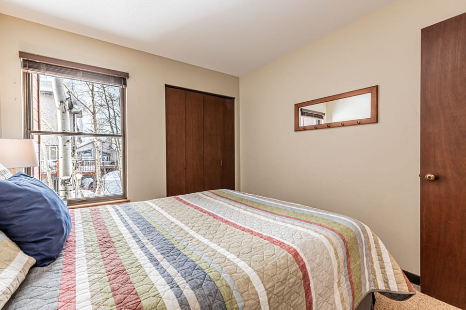 Spare Bedroom-1