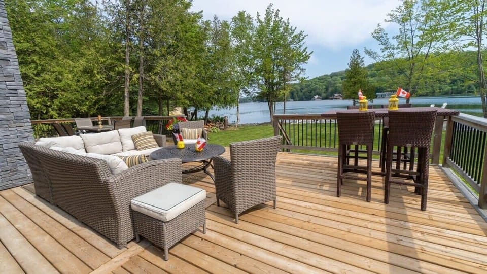 Lakeside Patio Seating
