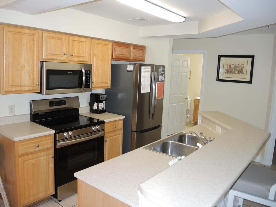 Villa, 2 Bedrooms | Private kitchen | Coffee/tea maker, fridge, microwave, dishwasher