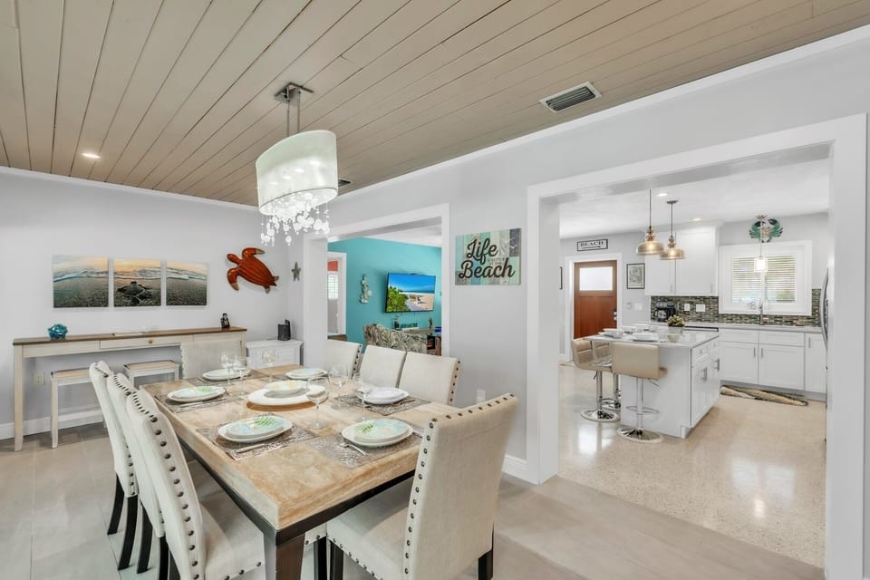 House, 3 Bedrooms | Dining