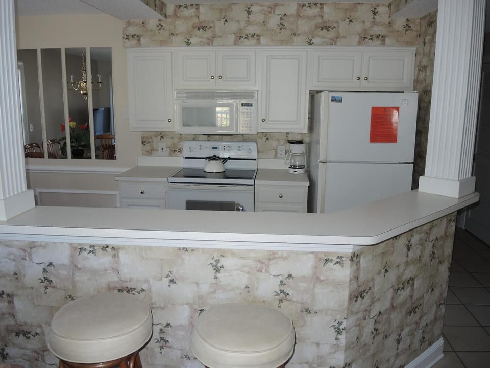 Villa, 2 Bedrooms | Private kitchen | Coffee/tea maker, fridge, microwave, dishwasher