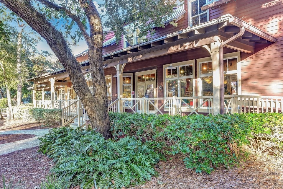 Condo, 2 Bedrooms | Exterior