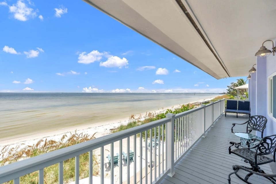 House, 4 Bedrooms | Property grounds