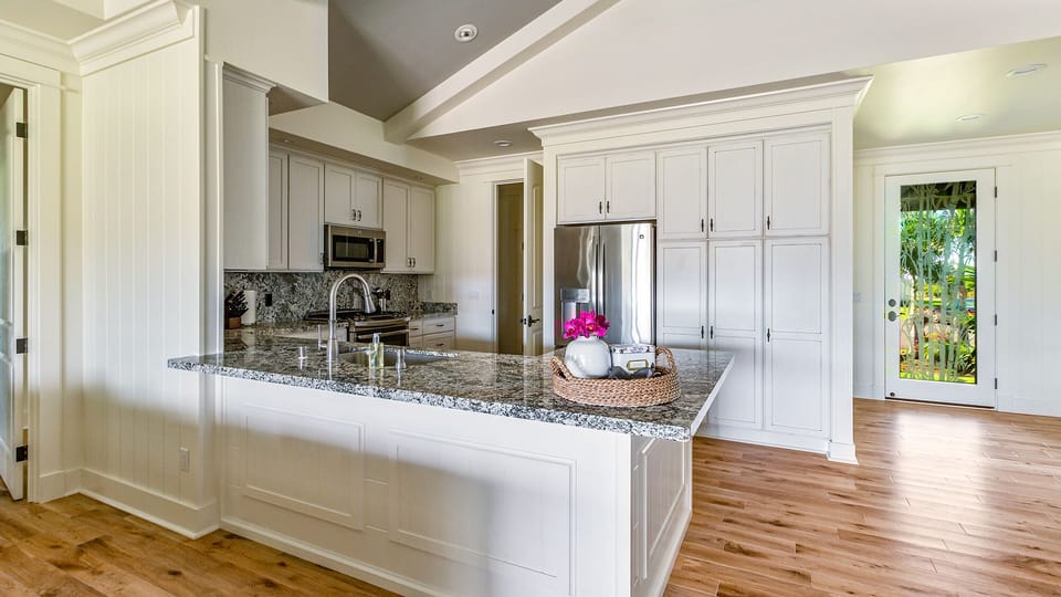 Hale Hiwa Hiwa - Fully Equipped Kitchen - Parrish Kauai