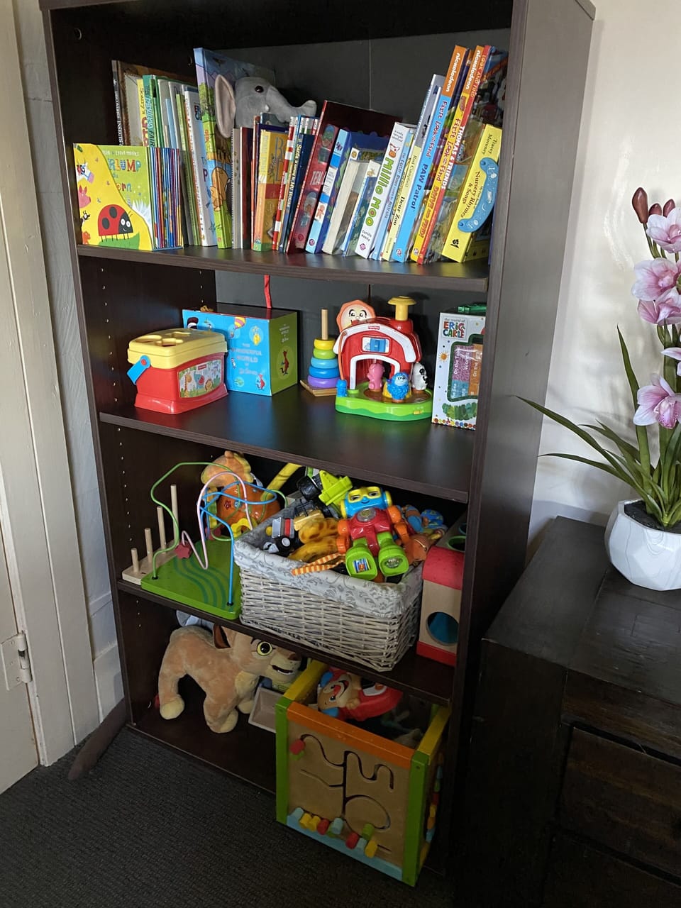 Childrens books and toys