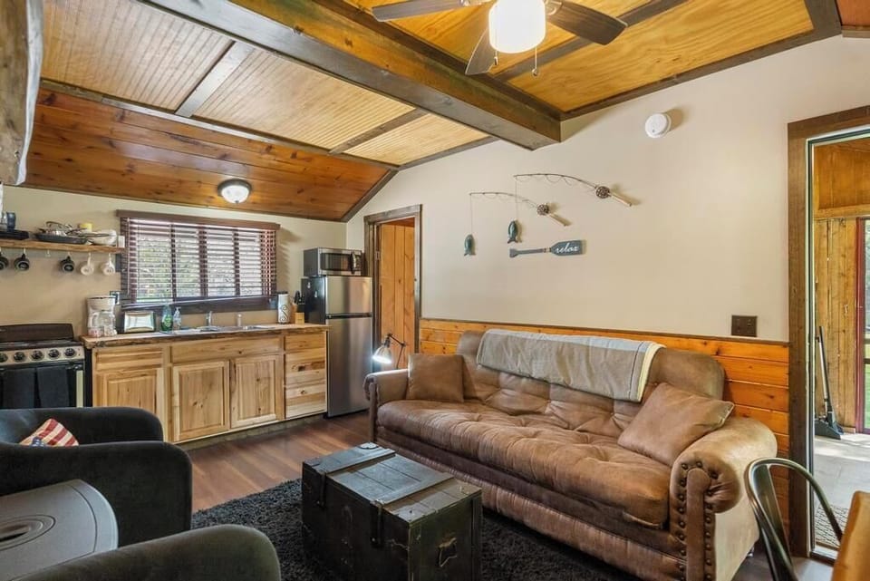 Living Room (1)