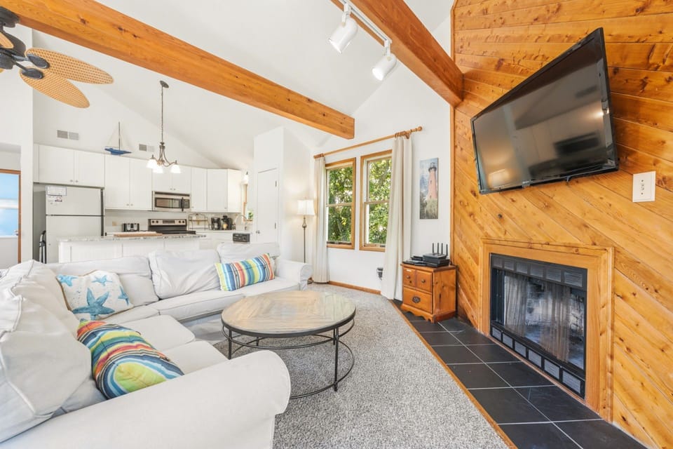 Third Level Living Area