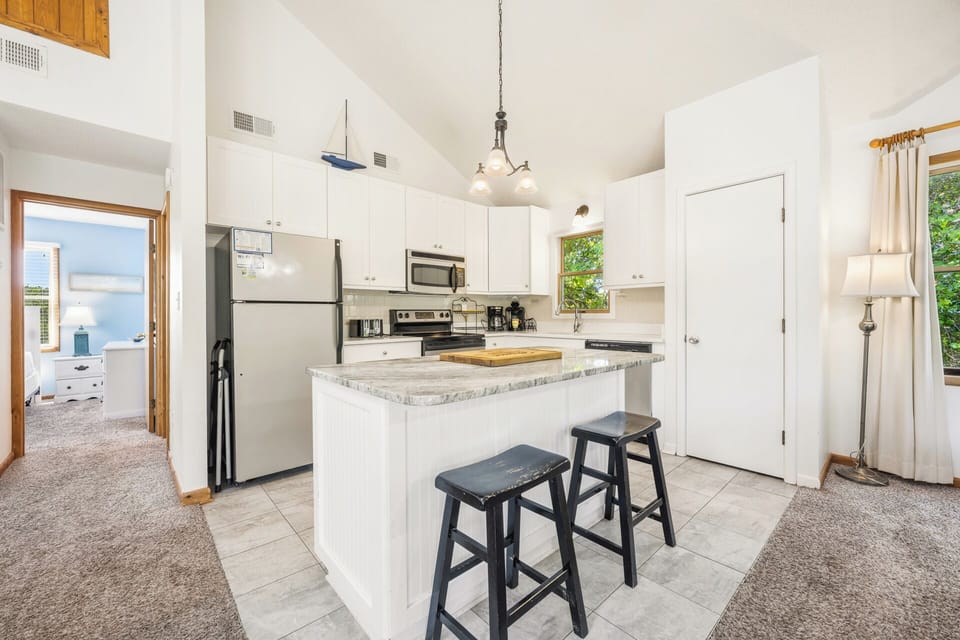 Third Level Full Kitchen with Bar Seating