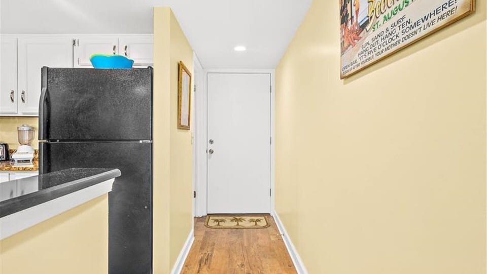Entry Hallway