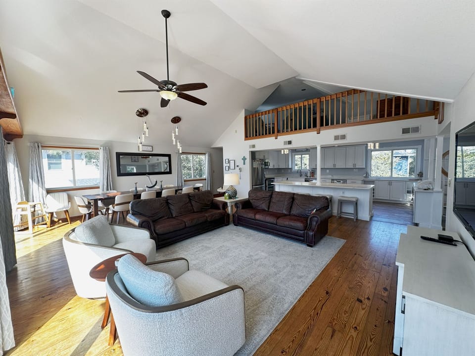 Great room open to Kitchen