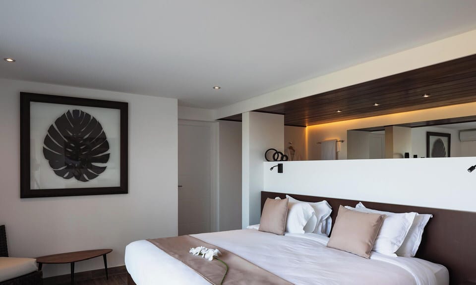 Bedroom 3, very large 2 meters wide bed