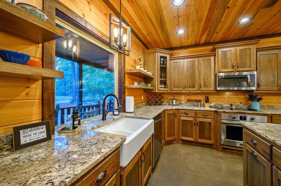 You won’t even mind cleaning up when you’ve got this gorgeous view out the picture window!