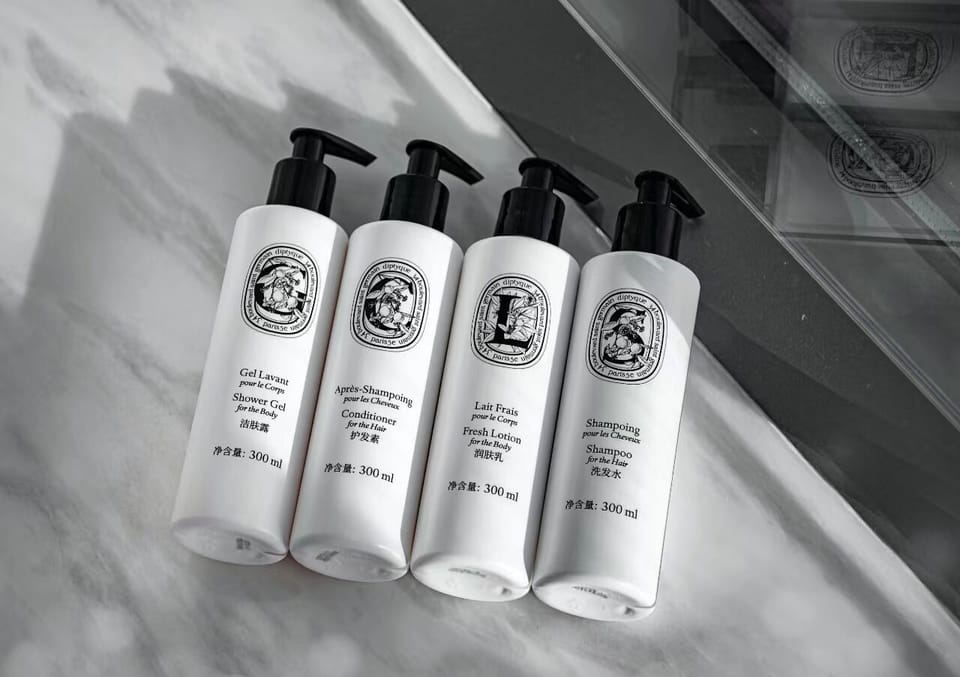 Hypo-allergenic bedding, down comforters, minibar, in-room safe