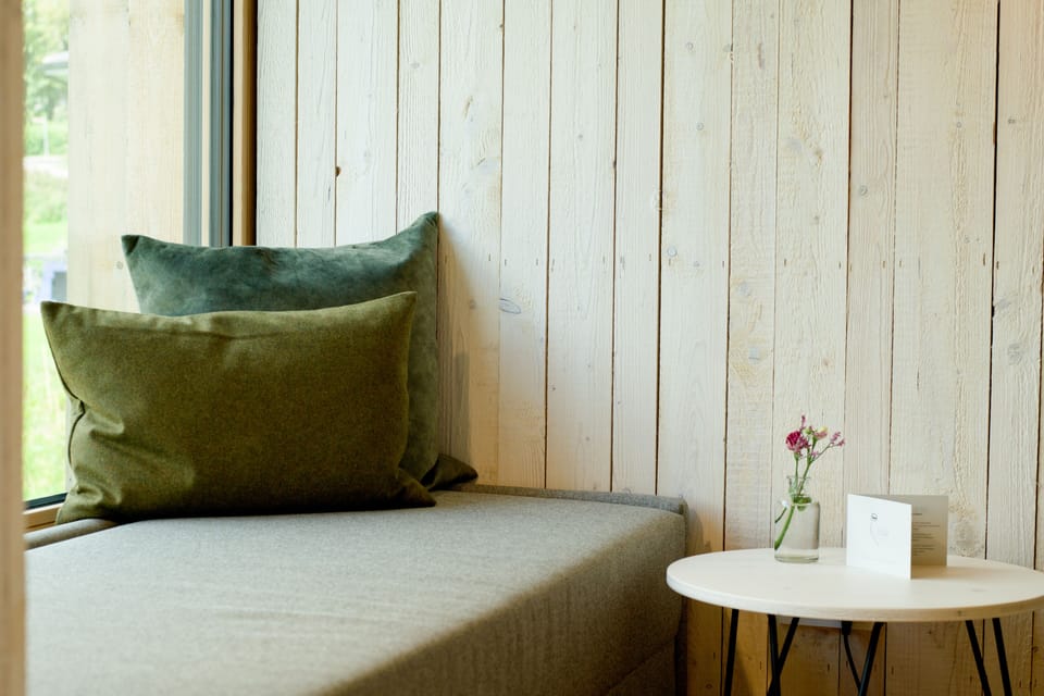 Classic Suite | Premium bedding, down comforters, minibar, in-room safe