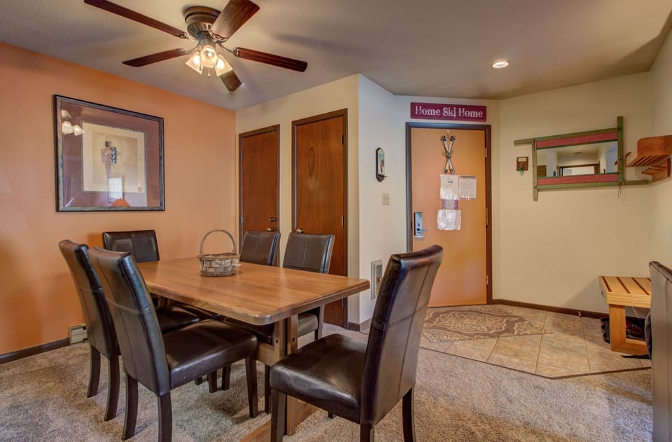 Dining Area View to Entry