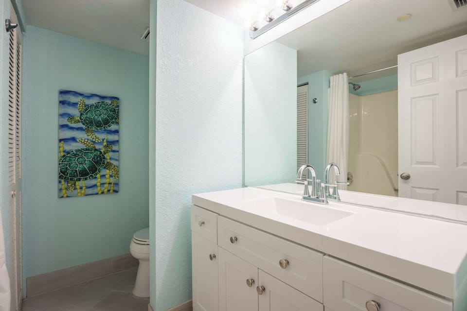 Bathroom 1 - Ensuite 