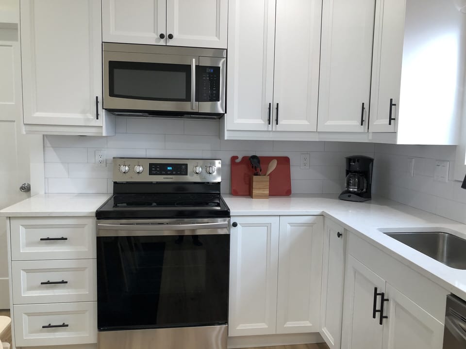 Another kitchen view.