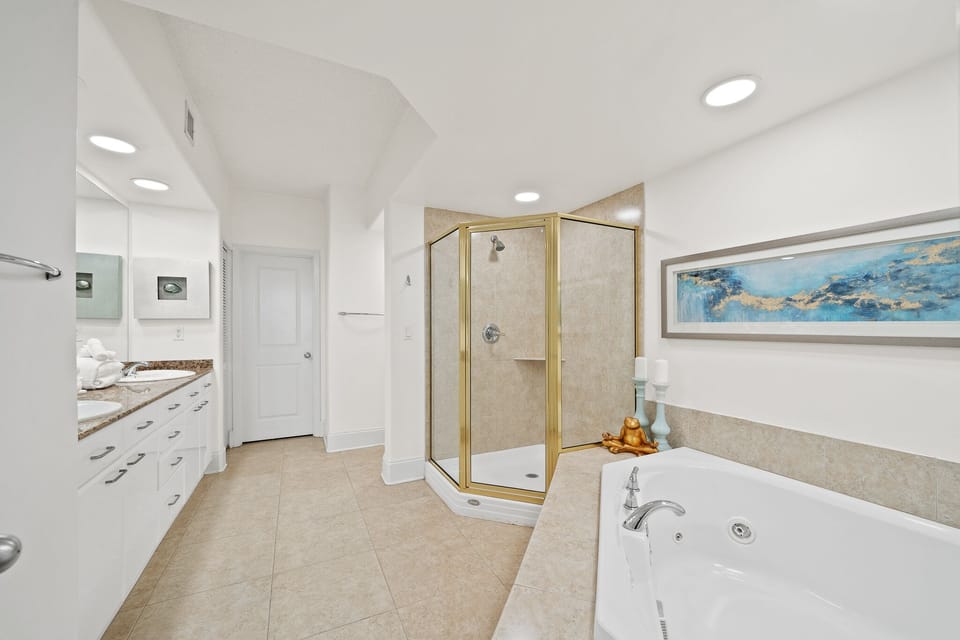 Caribe Resort B205 Master Bathroom