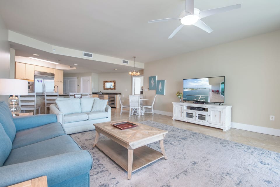 Caribe Resort C1201 Living Room