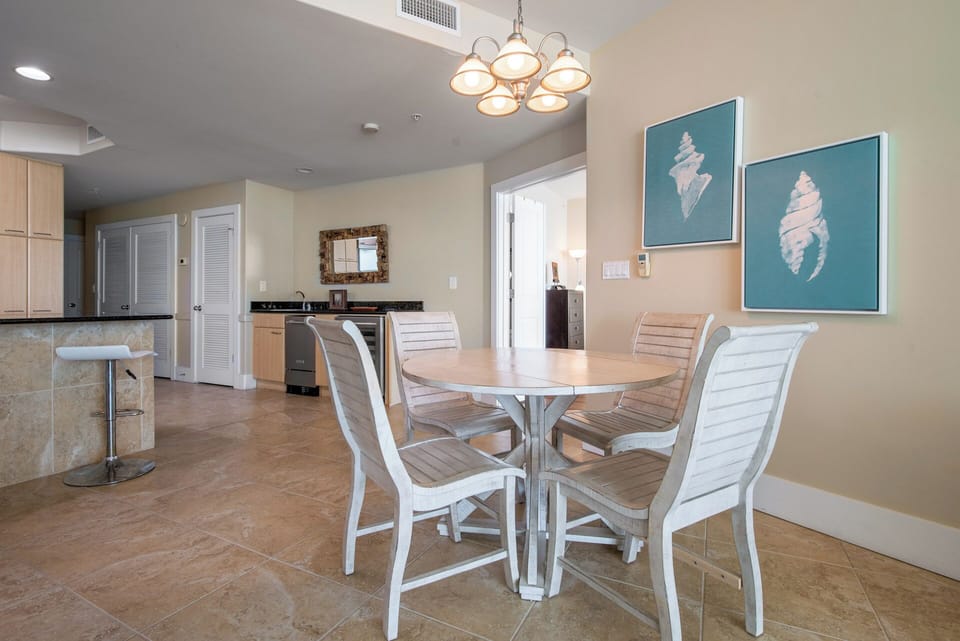 Caribe Resort C1201 Dining Room