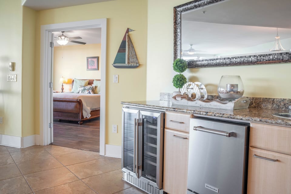 Caribe Resort D303 Wet Bar