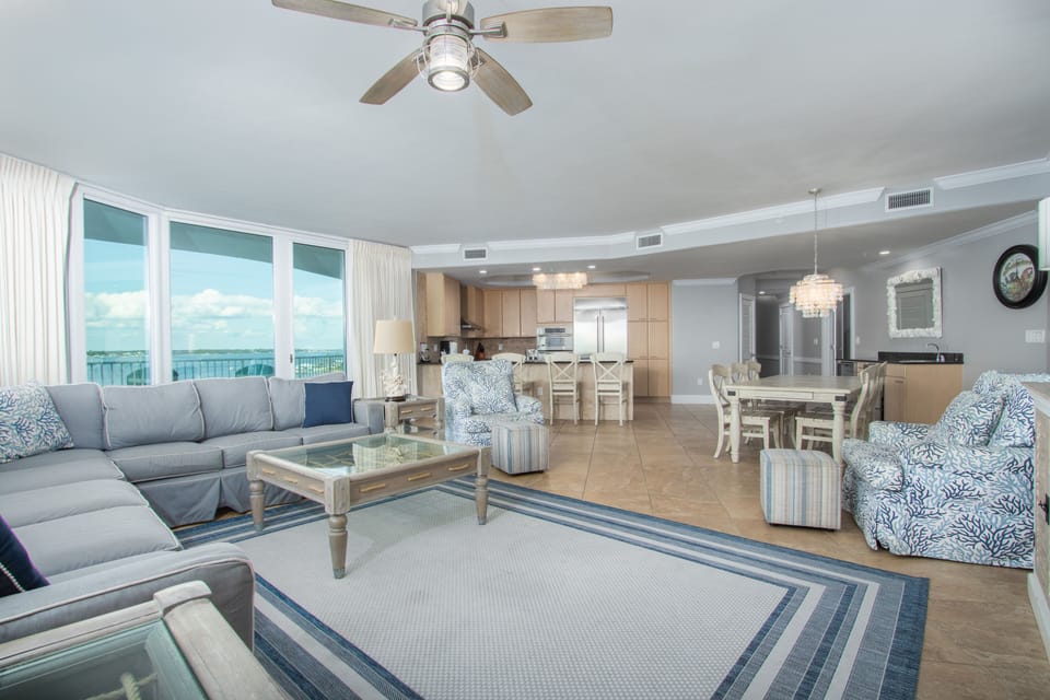 Caribe Resort D402 Living Room