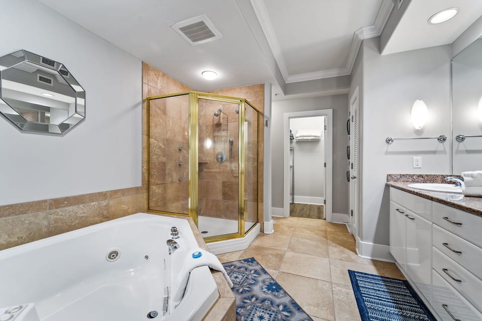 Caribe Resort D816 Master Bathroom