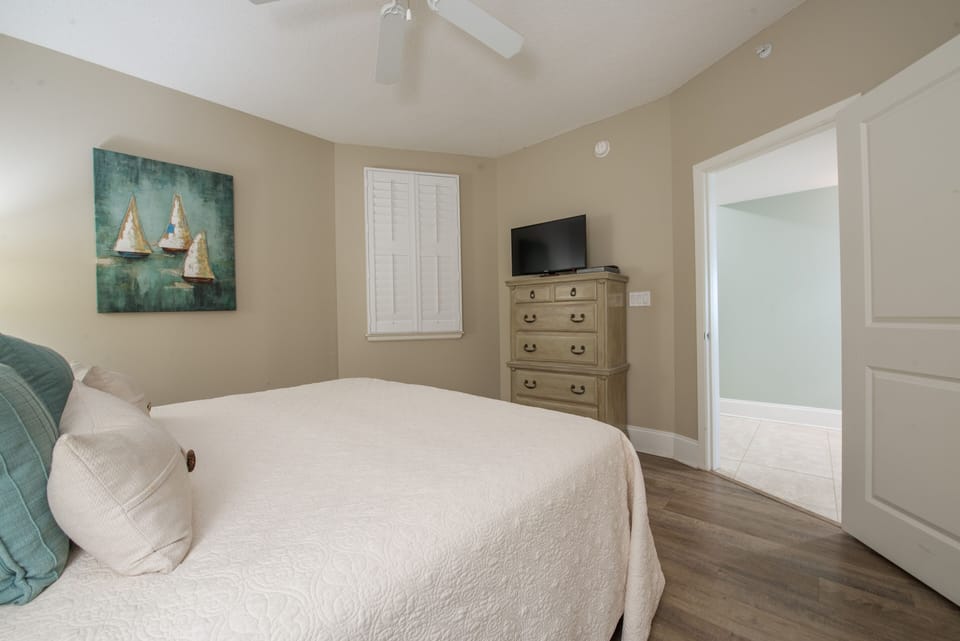 Caribe Resort B816 Guest Bedroom