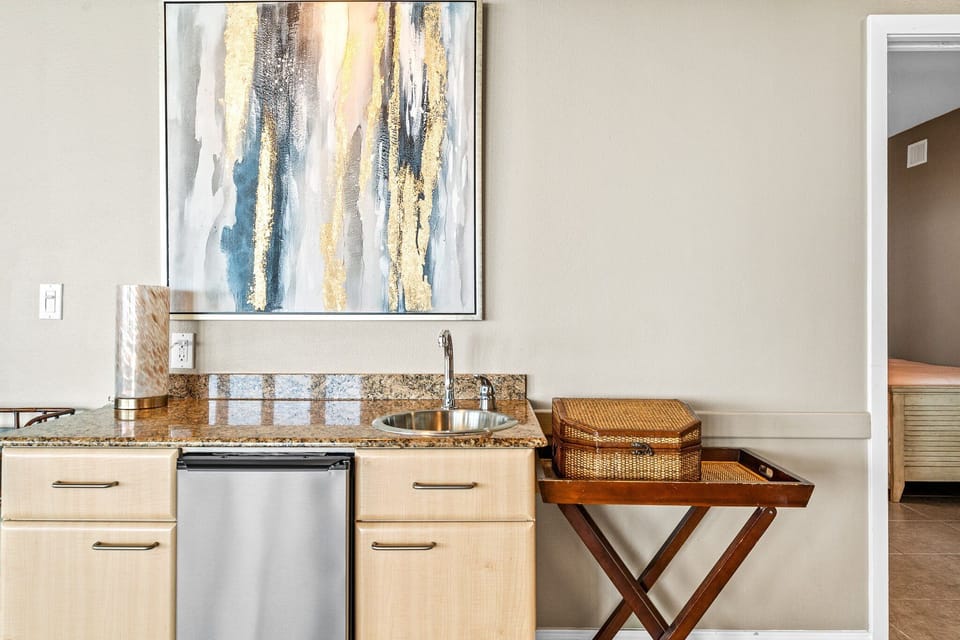 Caribe Resort B1015 Wet Bar