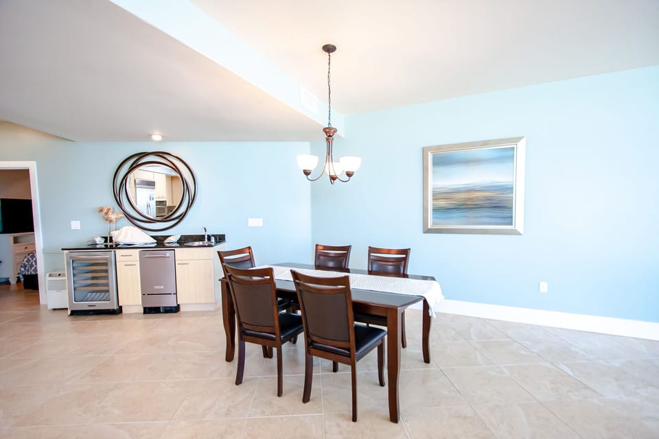 Caribe Resort C210 Dining Room