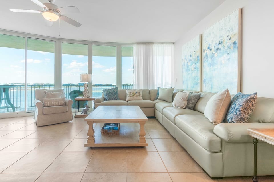 Caribe Resort C404 Living Room