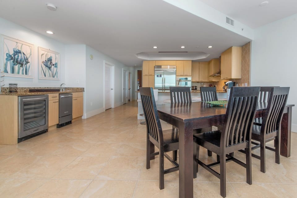 Caribe Resort C603 Dining Room