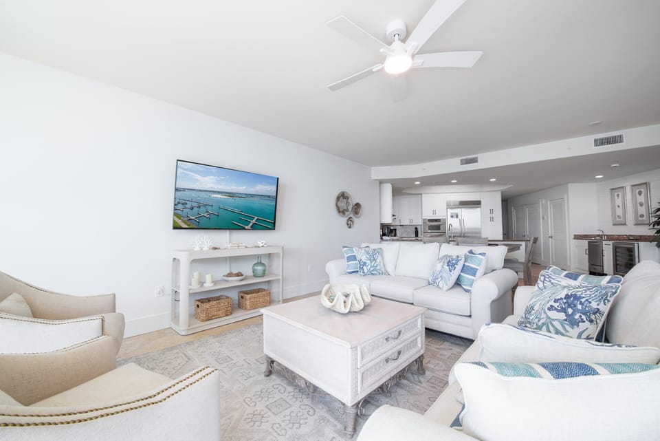 Caribe Resort C1001 Living Room