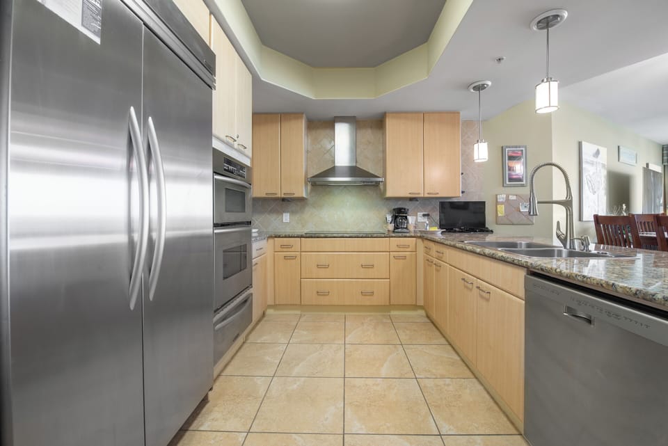 Caribe Resort C1112 Kitchen