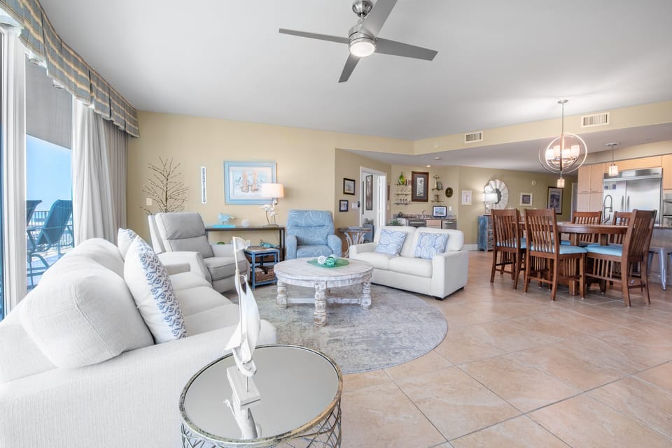 Caribe Resort C1112 Living Room