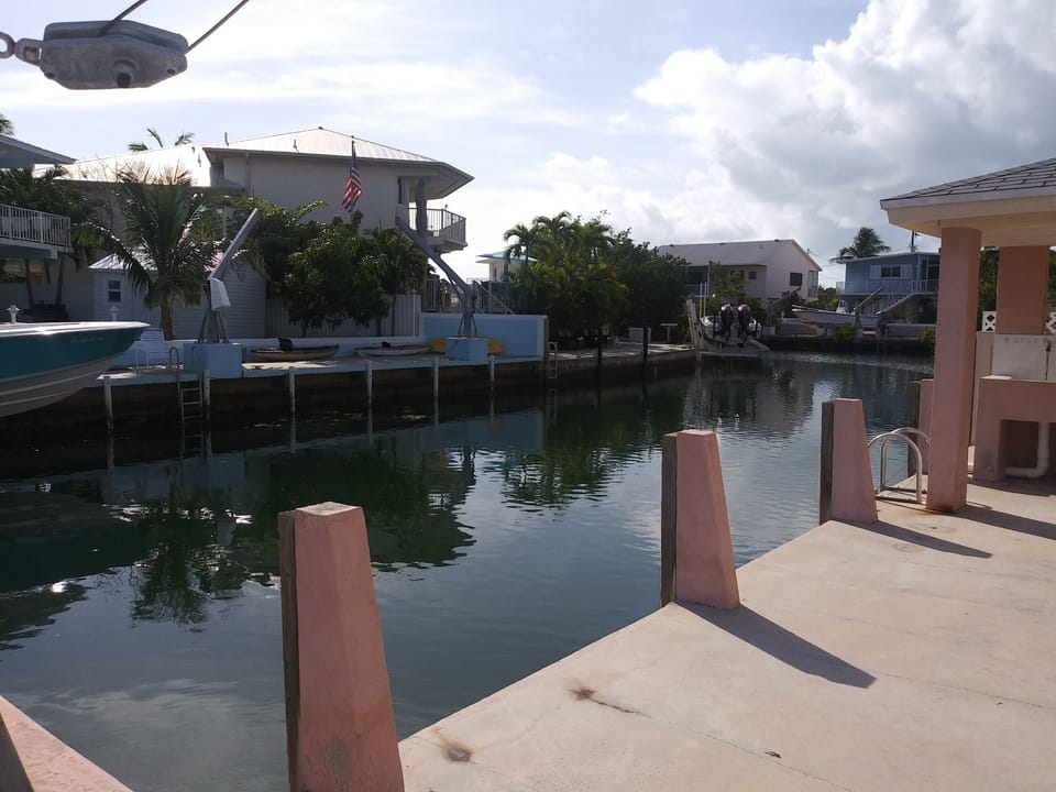 Dock