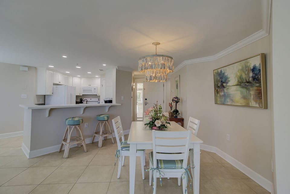 dining and kitchen