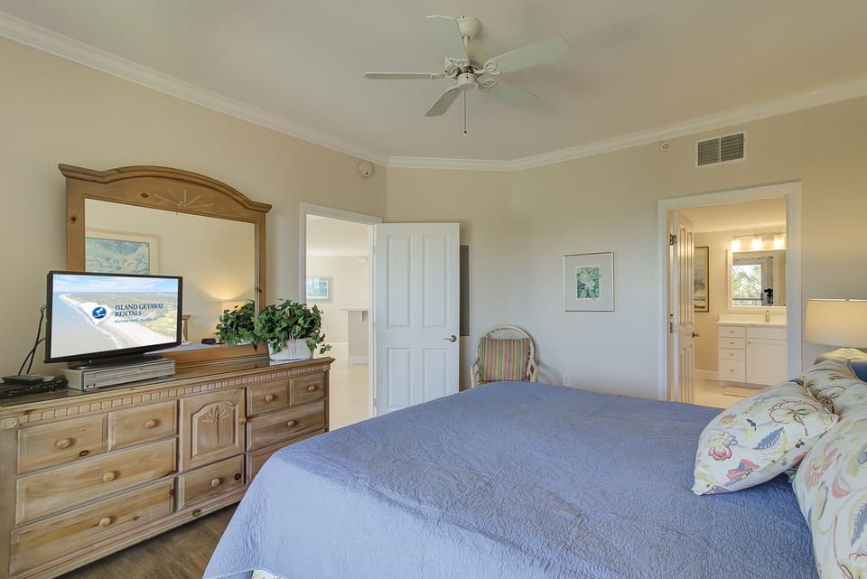 king bedroom