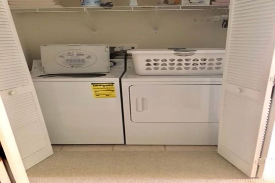FULL washer & dryer