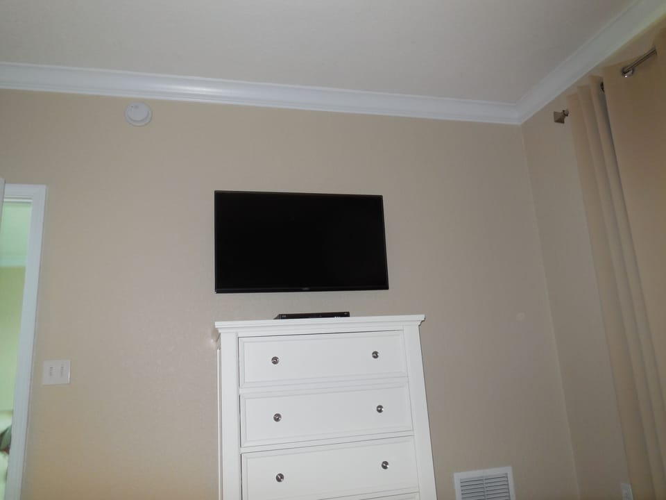Master Bedroom Wall Mount TV