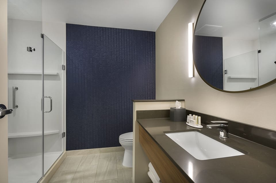 Free toiletries, towels