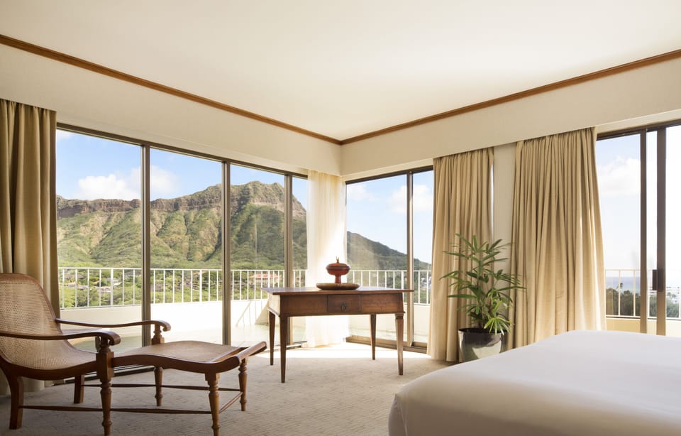 2 Bedroom Ocean View Penthouse | Premium bedding, pillowtop beds, in-room safe, desk
