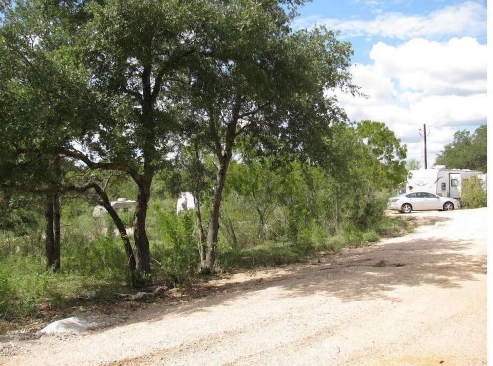 Natural areas between RV sites