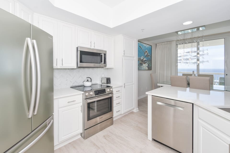 Silver Beach Towers East 1504 - Kitchen