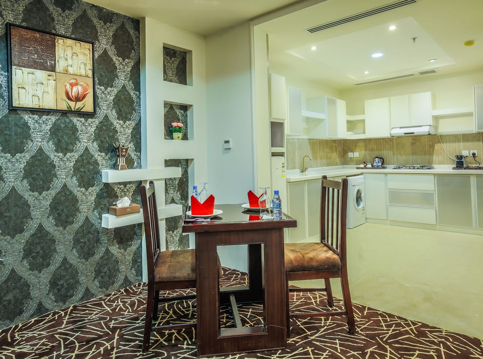 VIP Suite | Living area | 50-inch plasma TV with satellite channels, TV