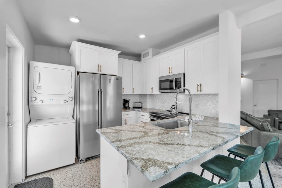 House, 3 Bedrooms | Private kitchen | Coffee/tea maker, fridge, toaster