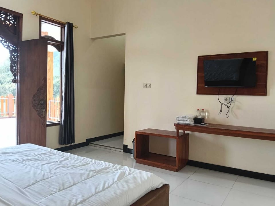 Superior Double Room | Desk, soundproofing, free WiFi