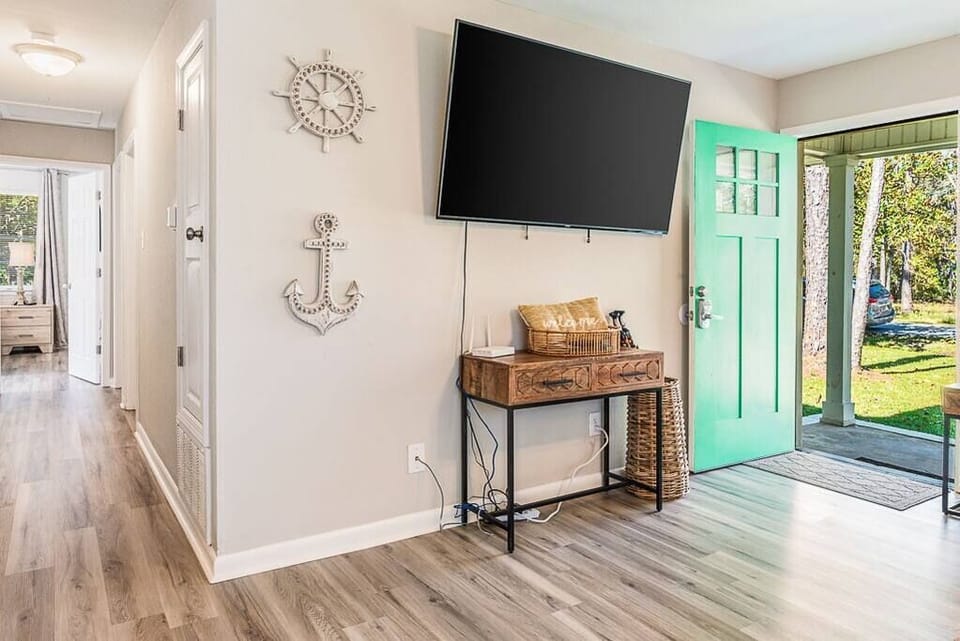 Large TV to watch all of your favorite shows and movies